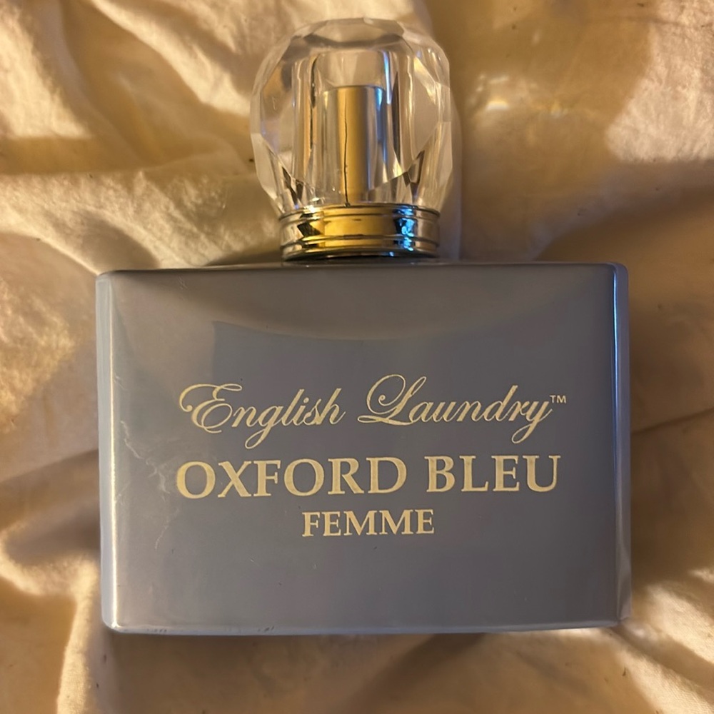 Oxford Bleu by English laundry